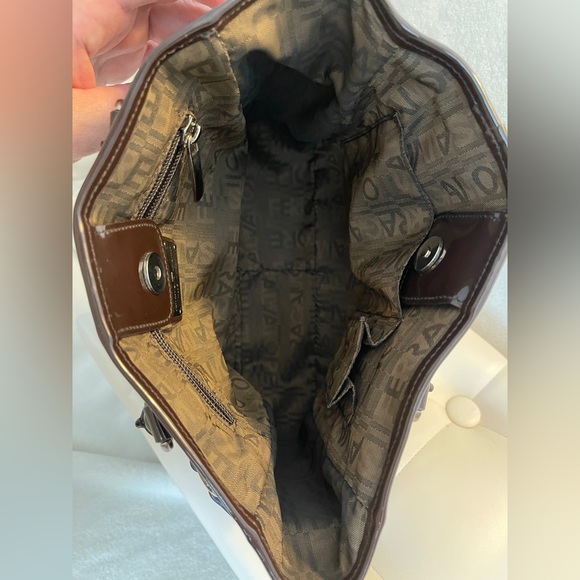 SALVATORE FERRAGAMO Fiera Carnival Small Tote - Picture 3 of 13